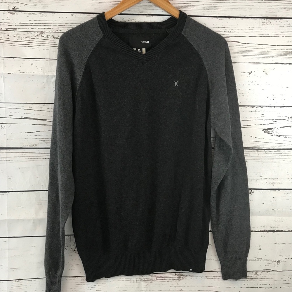Hurley V-Neck Sweater Size Medium